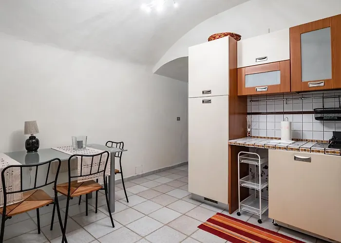 University And San Marco Cozy Apartment